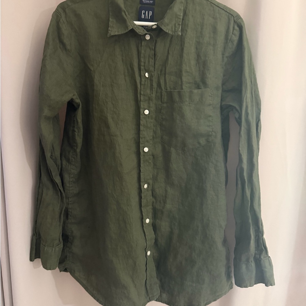 GAP Olive Green Linen Boyfriend Shirt Women’s Size M Button Front Long Sleeve